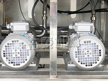 半自動(dòng)電氣結合BSB雙頭油類(lèi)灌裝機